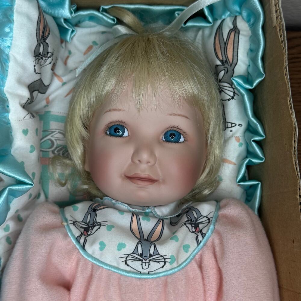 The Ashton Drake Galleries Porcelain Baby Dolls Looney Toons Bugs/Taz/Tweety - Picture 11 of 14